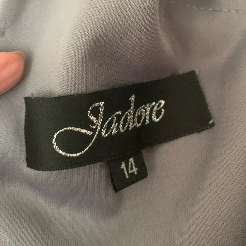 ✨HOST PICK✨ Jadore Mauve Halter Formal Dress - Picture 6 of 6